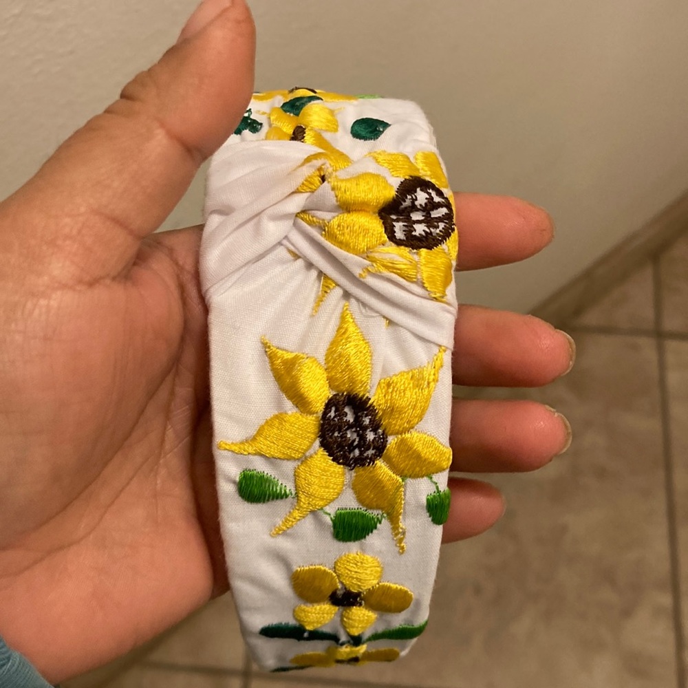 Sunflower Girasol Native American piece